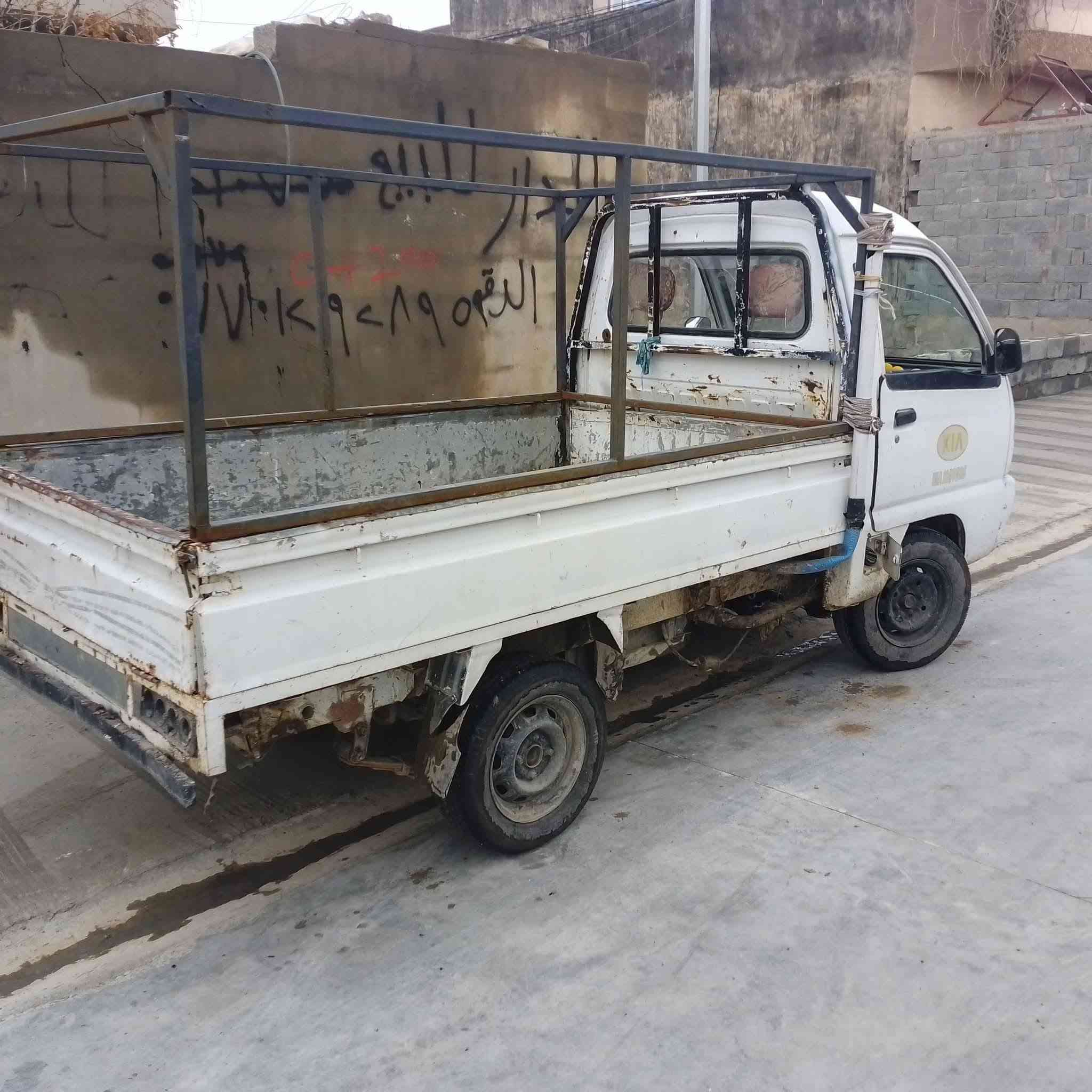 فاو للبيع محرك كير  مابيهن نقص تايرات 4جدد او البقيه جدامك السعر،12
رقم***********
