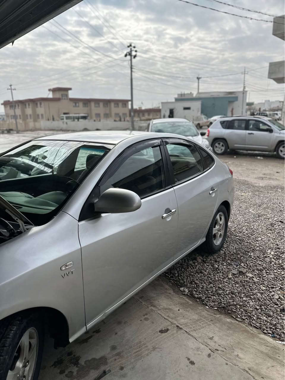 هۆندا ئاڤانتی ۲٠٠۷بڕاوە
نمونە لەجوانی کامل مەسرەف کراوە بۆ هیچ مەگەڕێ 
ڕۆن تازە گۆڕاوە
٤ویلو تایەی لۆک 
بەردی گۆزی تیایە بەشەرت
سەیارەکە فولە تەنیا سڵایت نیە

گێڕ مەکینەی بەشەرت✅
کارەبای بەشەرت✅
سەقفی بەشەرت✅
دەحمو لێداویبەشەر✅
absمەزبوت
کامل مەسرەف کراوە 

شوێن چوارقوڕنە
نرخ ٤٦گەلاو مەجالێکی کەم
***********
*********** رانية, السليمانية
