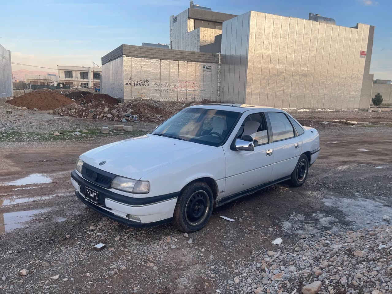 سە رە تابە ناوی خوای گە ورەو میهرە بان ئۆپل فیکترا ❤️مۆدیل ١٩٩1مەکینە ئەورووپی و ناوفۆرمیکاو سلاید و جام کارە با ئارم پلاسیک سلیمانی. بە شە رتی ئارم ئە وە لیات و موو سووبراوە و گشت گیانی ئیشە کات. پیشوو دوای دە حمی نیە جوار تایە ی تازە ی لە ژیرە شوین سلیمانی سحری تەنها 24گەلا***********
*********** السليمانية, العراق
