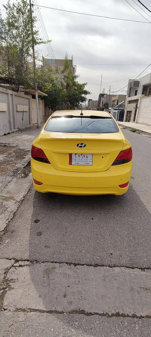 السلام عليكم
اكسنت مضلع موديل 2017

محرك جي دي اي 

كير AT

السياره بيها تنقيص مال جي دي اي 

هيئه غرامات صفر رقم الماني سنويه 2026  

السياره فول عدا فتحه السقف تحكمات ستيرن 
 
السياره كود واحد عده البوند مبدل من امريكا

وبيها ضرر نص جاملغ الوره من جه السايق 

طخم تايه جديد وباتري جديد السياره احله من الصور

ماشيه 190000 

السعر 110 وبيها مجال 

المو شراي لا يخابرني ويتعبني  

الاستفسار ع الرقم 

***********
***********
