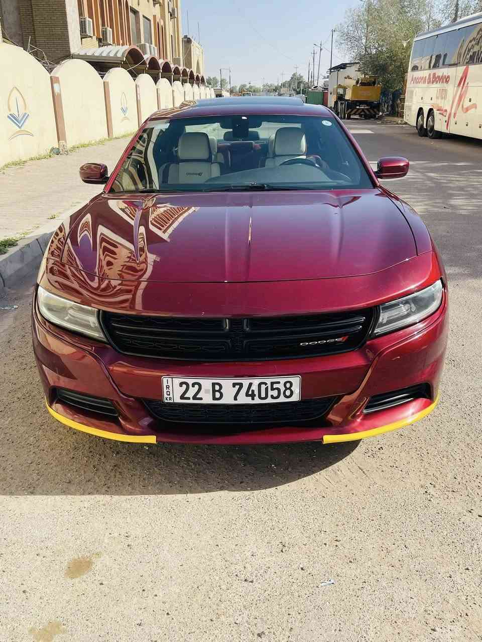 السلام عليكم
من رخصة الادمن 

جارجر موديل ٢٠١٩ SXT بلاص 

رقم اربيل 

موصفات

فتحة 

كشنات جلد 

كاميرا 

حساسات 

السياره خير من الله ما ناقصها شي 

هزه جديد سنوية جديد 

السياره كامله من كل شي 

صدر جديد تخم تاير جديد ويل ٢٠ 

ماشية ٨٠ 

باسمي ثاني يوم احولها باسمك 

صور الحادث بالمنشور 

والسونار ايضاً 

السعر ٢٠٤ وبيها مجال شي بسيط 

التواصل ***********
