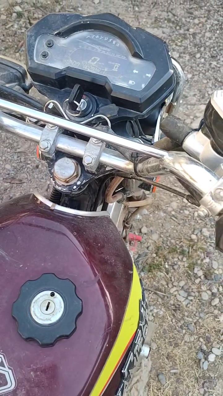 السلام عليكم
موطور نامه برو 
موديل 24 
محرك 200cc
نظافه 100/100
نشاط فول نگره سلف 
محرك شرط 
مال جناي 
سعر (650) وبيه مجال للطيبين
متواجد 24 ساعه ***********

(ملاحظه موشراي لاتخابر ولاتتصل)
