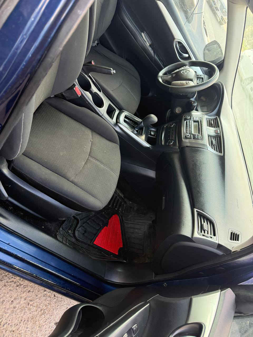 سنترا موديل 2016 عيزام بوياخ بيشى جةمبيكى خةفيفى هية بى شانسى و بى بةتانة بشتى ليدرانى هيةو كةميكى ناو سندوقى گرتوة كيرو مةكينةو تةبريد تقةو رةقة وبرانةوةبةشةرت سحر83$مجالى موناسف    ژ،*********** أربيل, العراق
