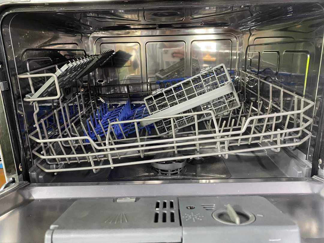 غساله صحون المانيه 115الف مع التوصيل


**إذا كنت صاحب هذا الإعلان وتريد حذفه لأي سبب، رجاءا أرسل رسالة إلى الدعم الفني**