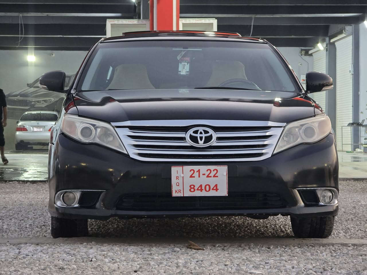 بەناوی خوا

تۆیۆتا ئەڤەلۆن ساخ ساخ 2011 لمیتد
کۆدی ئاسایشی بۆکراوە

قەپات قەپات مواسەفات

کوشن سارد و گەرم
سڵایت
 پێنج بەسمە
سیدی بۆکس
حاسەو کامێرا
تەحدید سورعە
پەردە
ناو ڕەش

سەیارەکە دوو پەڵە بۆیاخی هەیە بێ دەعم و لێدران

هیچ مەسروفێکی تێدا نیە تکایە پرسیاری هیچی مەکە
گشت گیانی لایت بۆ لایت بەشەرت

تەنیا تێل
***********
ڤایبەر واتسئاپ
