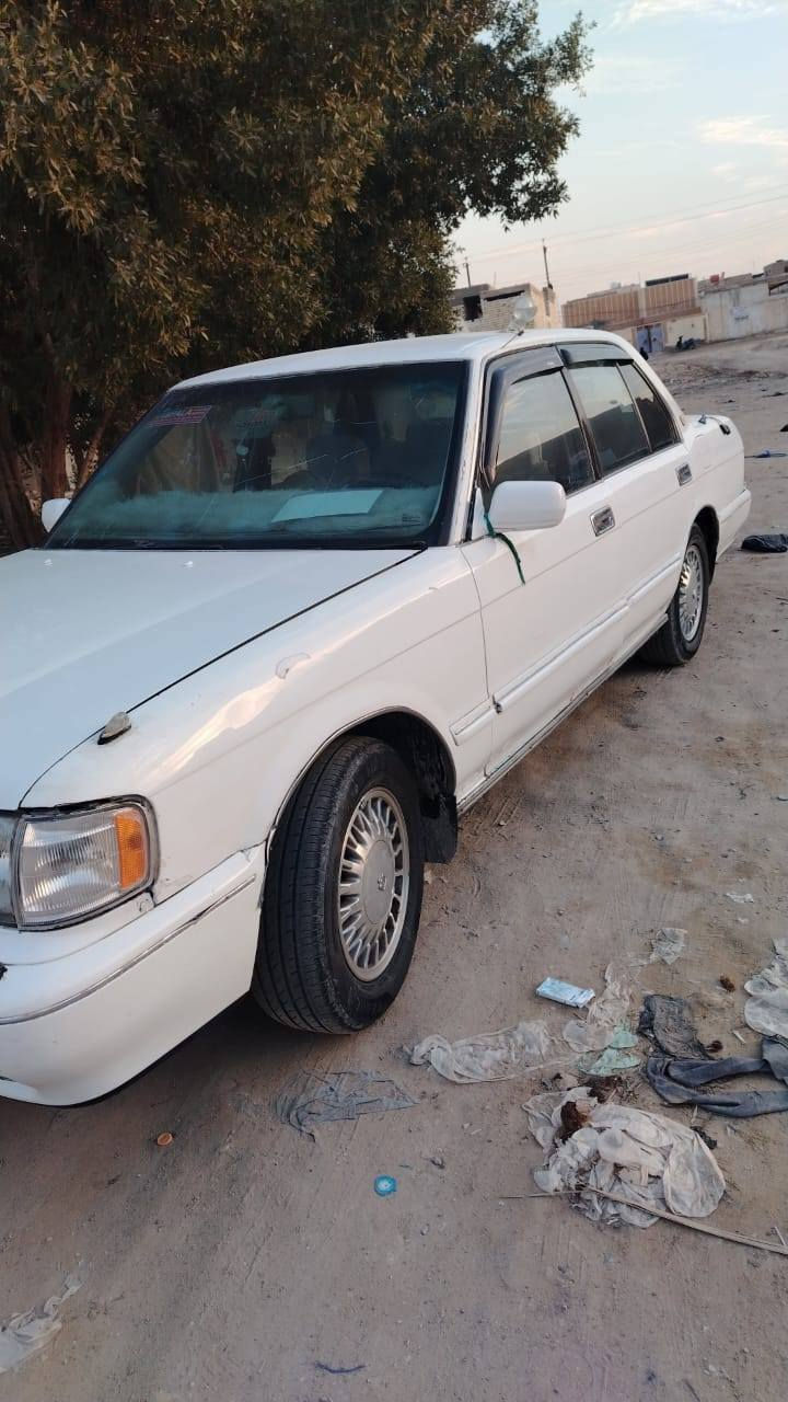 سيارة رنب موديل 94 سياره حلوه بسمي رقم انكليزي سنويه 30 رقم بغداد مكفوله من ضربه وكصه وعيب شرعي ورسميات ومكينه شرط الفحص سعر 58مكاني نجف حيدريه ***********
