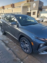 توسان 2025 وارد امريكي   بانزين وهايبرد   فول الفول بلمواصفات    حادثة...