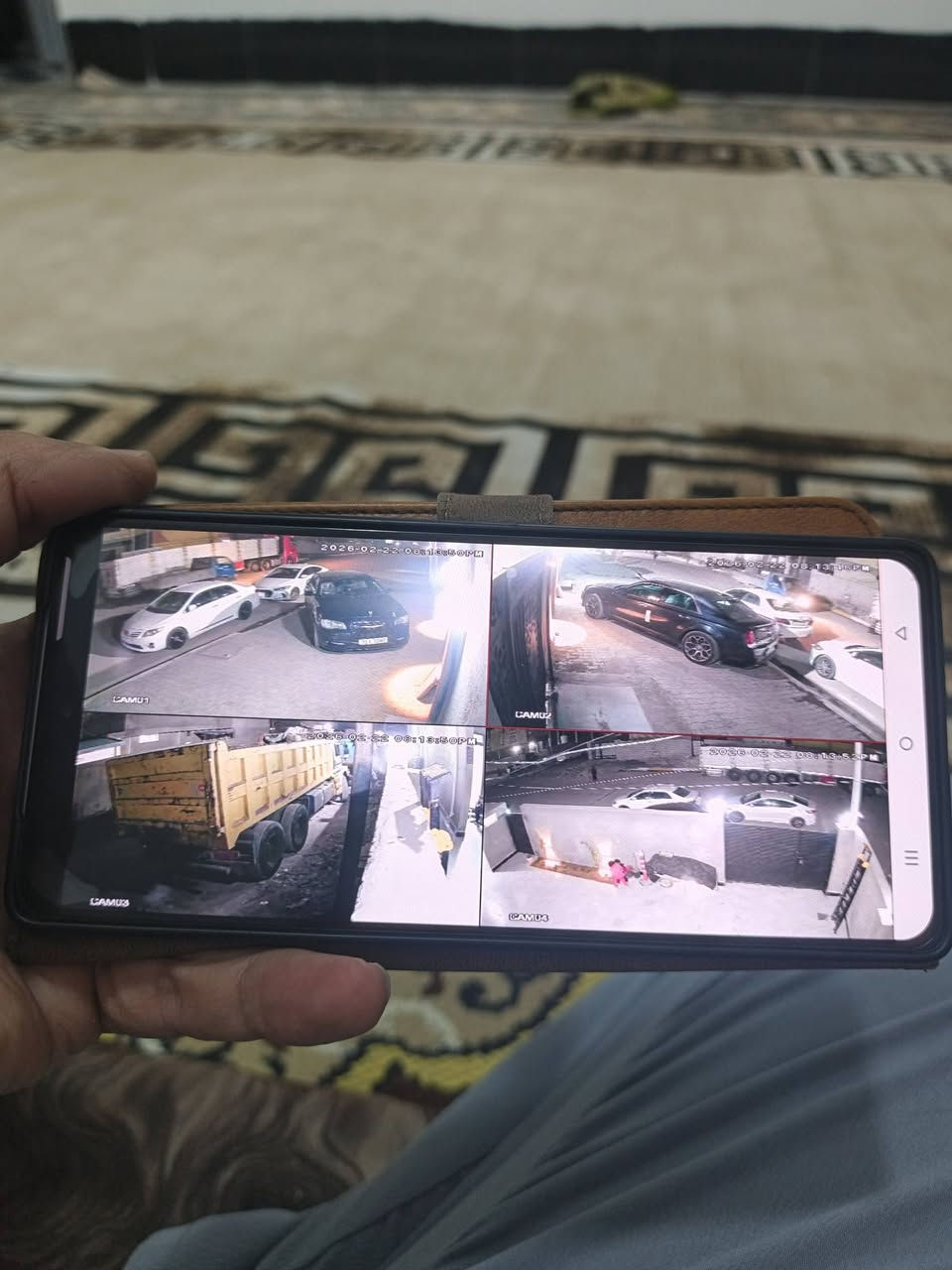 تم بعون الله تأمين موقع 
منطقة . ناحية كنعان  شارع الحولي القديم
#جودة_العمل... #سرعة_الانجاز... #اتقان_التنفيذ
-------------------------------------------
تفاصيل العمل و صيانة 
♦️كاميرات عدد 4 من ماركة داهواالعالمية دقة 2 ميكا
♦️ تقنية التصوير الملون ليلاً ونهاراً full color صورة و صوت 
♦️ جهاز DVr 4 CH مع هارد خزن 500 كيكا 
♦️ طريقة تسليك الكيبلات (تري لاصق) كيبلات مخفية
♦️ تثبيت بوكسات للكاميرات الخارجية لحماية الفيش
-------------------------------------------
من اجل خلق مجتمع امن وذكي وللحد من الجرائم وعمليات السرقة وتوفير حماية للممتلكات الخاصة والعامة
               ((((في محافظة. ديالى ))))) 
مستعدين لتنصيب وصيانة كاميرات المراقبة في ( المنازل / المحال التجارية / الشركات / المدارس / المشاريع / المعامل / الدوائر الحكومية )
بوجود كادر هندسي وفني احترافي متخصص وبأسعار مناسبة

#اتقان_العمل... #سرعة_الانجاز... #اتقان_العمل

--------------------------------------
متمرسين علئ كافة انواع الكاميرات نظام ip + انلوك
( Dahua /Hikvision / Aswar / XVision / HiLook / Unv / Samsung / ACCU VISION )

خدماتنا تشمل :
1)تنصيب وبرمجة وصيانة كاميرات ip + انلوك
2)تنصيب وبرمجة وصيانة وتحديث  اجهزة NVR + DVR
3) برمجة ونصب الكاميرات المتحركة PTZ
4) برمجة َنصب كاميرات ال WiFi وربطها علئ الهاتف
5)نصب وبرمجة كاميرات التقاط ارقام السيارات ANPR
6) برمجة وادارة ستورجات الخزن  وسستمة المنظومات والمشاريع الكبيرة
7)تأسيس وتسليك وتفييش جميع انواع الكيبلات RG45 و BNC 

#اتقان_العمل... #سرعة_الانجاز... #اتقان_العمل

--------------------------------------
للتواصل معنا :
العنوان المكتب . ديالى بلدروز حي العصري  شارع حاتم القاضي 
فيس بوك : مكتب الرافدين للألكترونيات 
الهاتف : ***********
 #تنصيب_كامرات #كاميرات_مراقبة_منازل #كاميرات #كاميرات_المراقبة #كاميرات_متحركة #كاميرات #فني_كاميرات_مراقبة #dahua #dahuatechnology #dahuamena #hikvision #hikvisioncctv ##Aswar #unv
