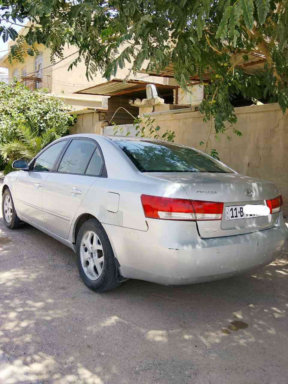 السلام عليكم.. 🌹
سوناتا مديل 2008 خليجي (المقدس) 
رقم بغداد دولي بأسم صاحبي بالنجف شرط المداور ثاني يوم ومكانها نجف. بيه قطعه تبديل جاملغ الامامي فقط بدون دواخل فقط تبديل. وبيه شويه جراد شكم قطعه شوفت عينك. 
السياره جاهزه من كير ومكينه ومحرك والحداديه والتبريد جاهزه من كلشي مع ذالك تجي تفحص براحتك. وترايك وين مايعجبك. سعر 78وبيه مجال شي بسيط. وهذا رقم صاحب السياره ***********واني مكلف بالنشر
