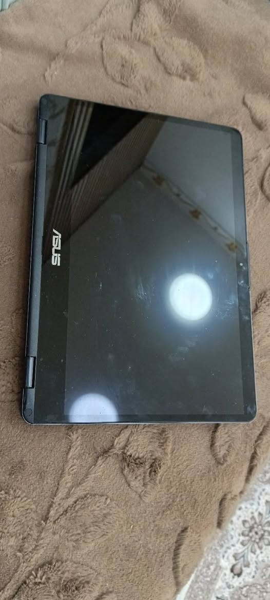 السلام عليكم
عندي حاسبة 

Core I3 gen 7

كرت شاشة داخلي 2g

وخارجي 2g 

مساحة 256 SSD 

Ram 4 

Windows 10

شاشة full HD لمس تصير ايباد ينطوي 180 درجة 

سعر 150 ومكان بغداد/ شارع الفلاح قطاع 40 

-------------------------------------- 

اعطالها 

بطارية ضعيفة 

والماوس الحاسبة ما يشتغل ف منطيك وياها  ماوس خارجي


**إذا كنت صاحب هذا الإعلان وتريد حذفه لأي سبب، رجاءا أرسل رسالة إلى الدعم الفني**