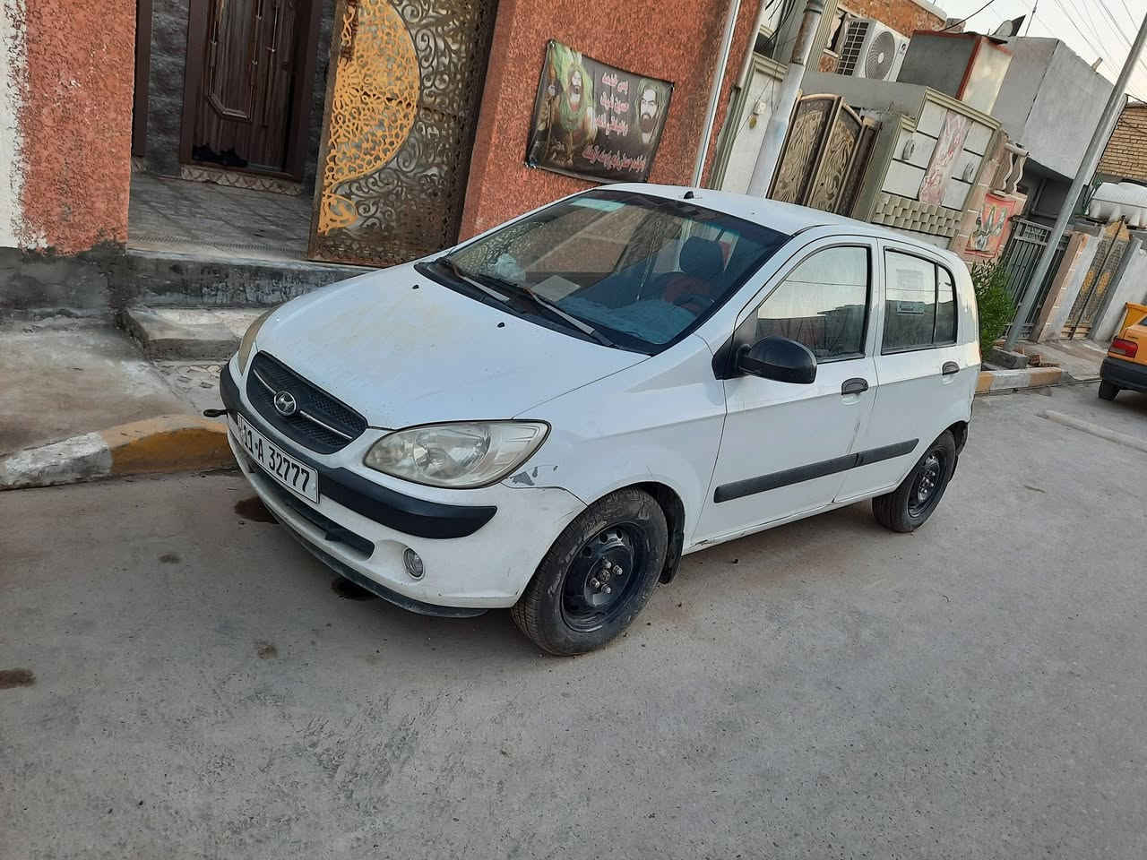 سلام عليكم هونداي جيتز ٢٠٠٩ جاهزة محرك ١٦٠٠ كير اوتو تبريد تدفئه كهربائيات تخم تاير مع ويل جديد صدر خلفي امامي جيد جدآ كلهه شغاله رقم بغداد مشروع وطني السعر ٧٣ وبيهه مجال المكان بغداد الشعب سبع قصور للأستفسار ***********
