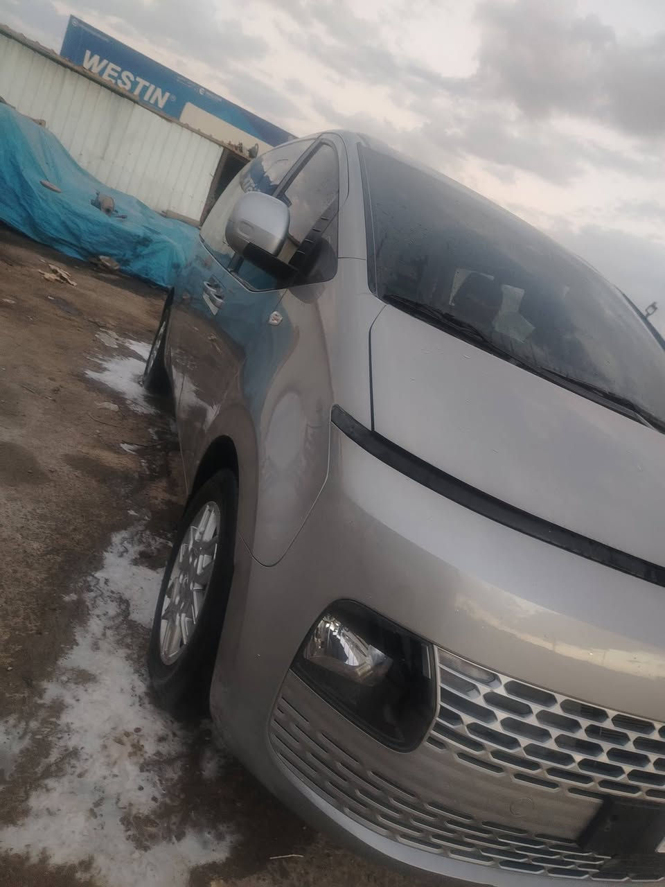 ستاريه  2025 سياره جديده دخول جديد بدون رقم سياره كاز سياره مشترك سياره نظيفه بمعنى الكلمه سعر 210وبيه. مجالوهذا رقم تلفونه *********** وثير ***********
