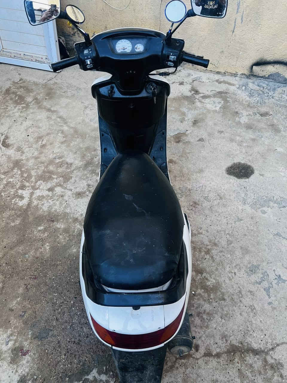 فراشه للبيع مكاني الشطره
جاهزه مابيه أي نقص لايت زنون كهربائيات كله شغاله 
كفرات جدد شرط ختم واحد سعره 375


**إذا كنت صاحب هذا الإعلان وتريد حذفه لأي سبب، رجاءا أرسل رسالة إلى الدعم الفني**