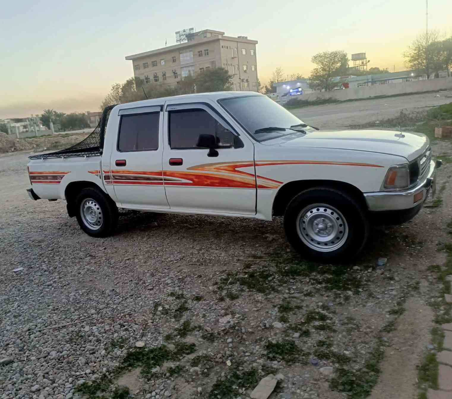 سڵاوی خوالەهەموو لایەک بۆفرۆشتن توێتا مۆدیل 1990ئارم سۆران  نمونەی جوانی سەیارەکە دەعامی بۆدەعامی بەشەرد مەکینەو گێڕو ئەکسل بەشەرد سەت فیتەر چوار تایەو ویلی لۆکی بۆبەسراوە ڕزیوی نیە دەعمی نیە نمونەی جوانی ماڵی کەسابەت یەک چرکەو بەنجا دۆلاڕ ببڕە بۆعەیبو عار مەگەر گشت گیانی ئیشەکا مشتەریت تیلکت مشتەریش نیت سەری خۆتو منش مەیەشینە لەکەلام ***********👉🏽ئەوەئاسیا ئەوش کۆڕەک***********👉 سعرشی 33$گڵاو مەعملە چات مەکە تیلکە دڵی ئادمین
