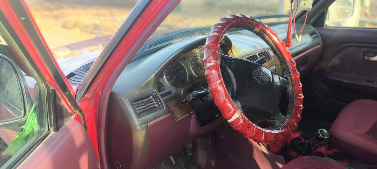 للبيع @@
بيكم دير موديل ٢٠١١  مكفوله  رقم قادسيه سنويه ساقطه
تخم تاير كهربائيات شغاله مكفوله من العيب الشرعي
المكان الديوانيه قضاء غماس
السعر ٥٥ وبيه مجال لشراي الاتصال على الرقم التالي ***********
