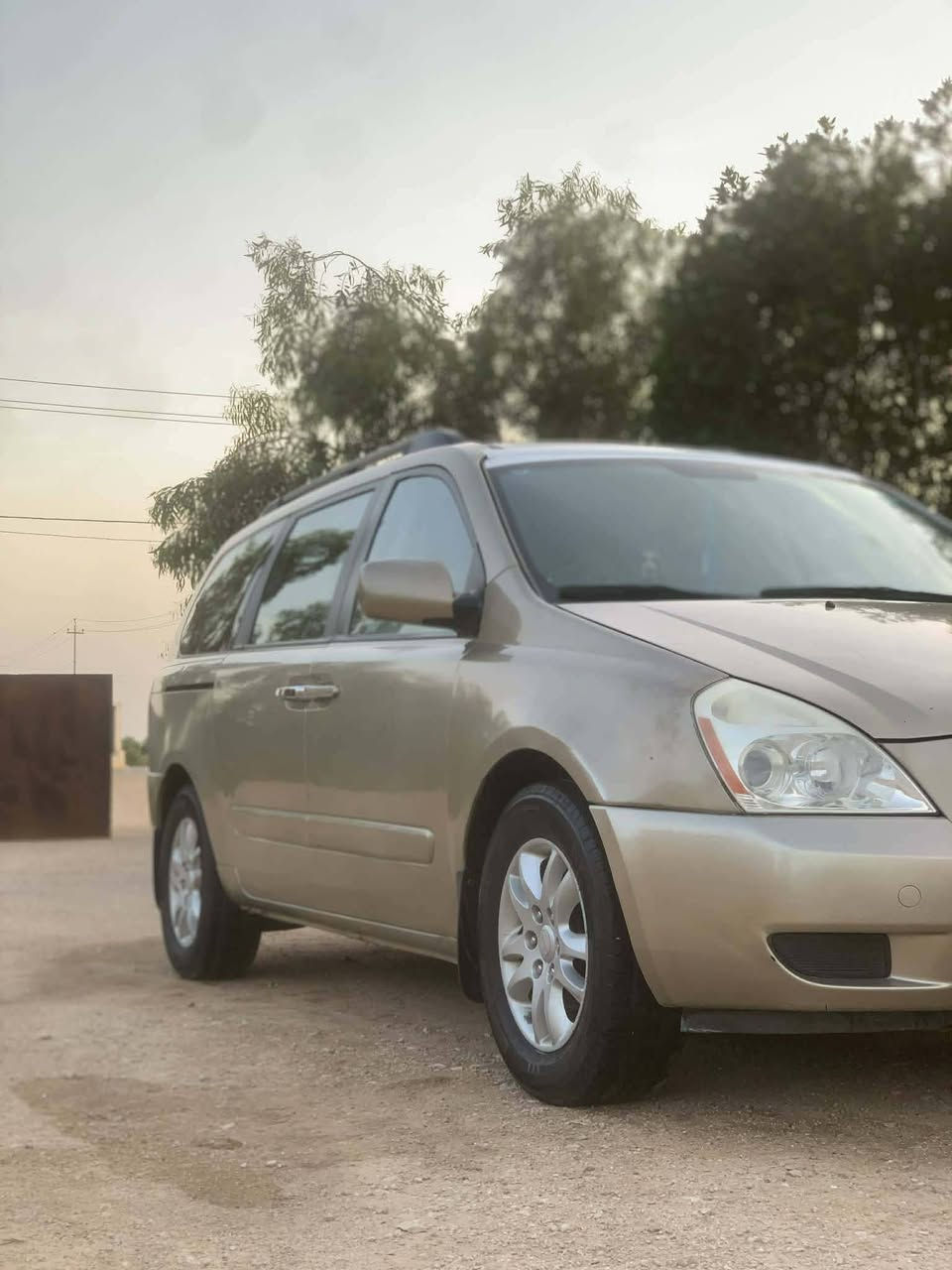سلام عليكم
للبيع كيا سيدونا
موديل 2008
رقم بغداد انكليزي بسمي وارد امريكي
سنويه ل 2029
مكينه 3800 كير ومكينه عل شرط
بيها جاملع امامي عكس السايق مضروب ومصلح
تبريد شغال
تخم تاير جديد
شاشه
حداديه جديده
سياره جديده ومابيها نقص وما متعوبه استخدام شخصي سياره جاهزه من كلشي
سعر 130وبيها مجال
مكاني ديوانيه حمزه شرقي
رقم الهاتف ‏‪***********‬‏
