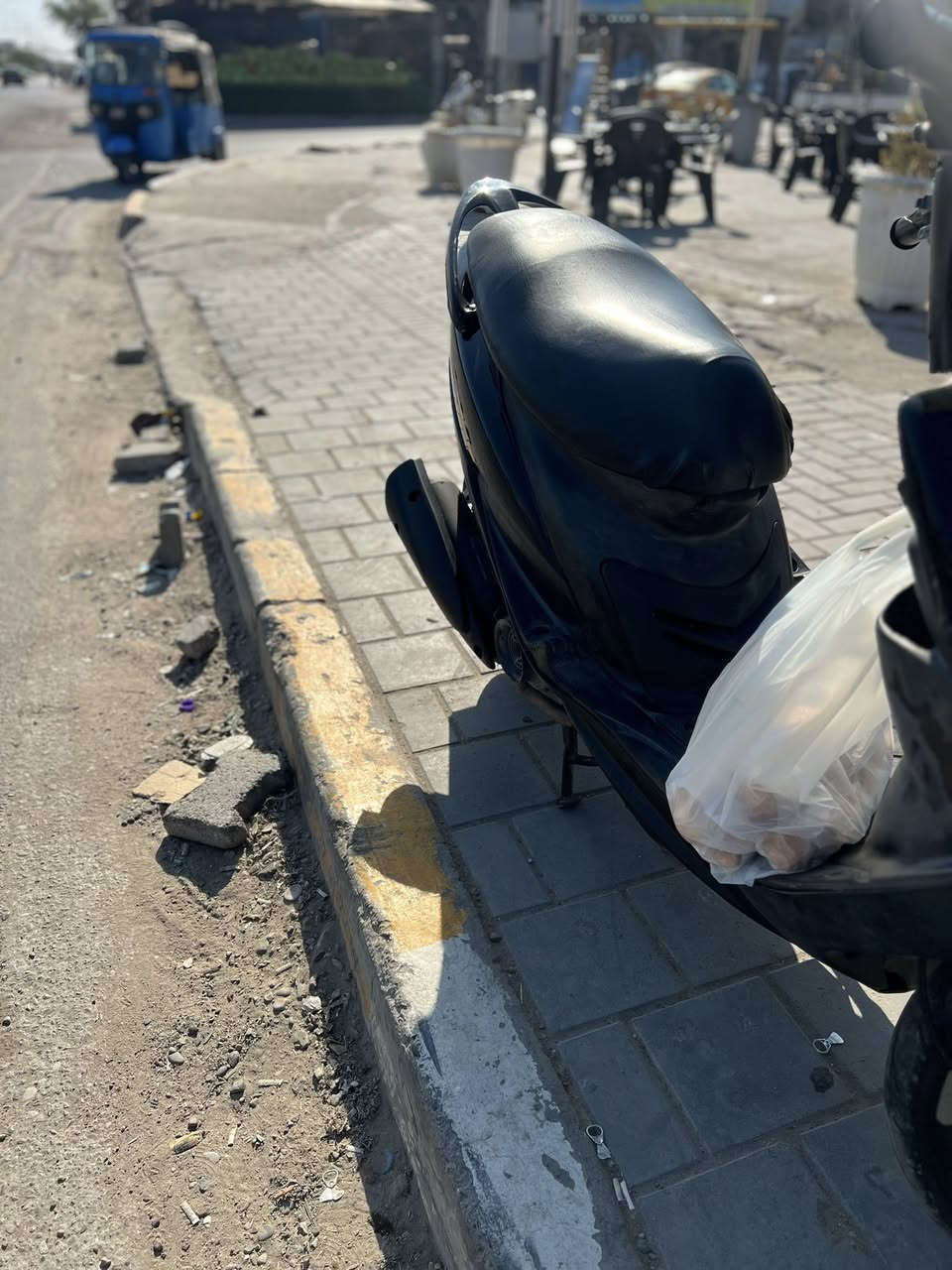 ماكس عدله للبيع
مكفوله كفاله عامة جهازه من كلشي جيب فيتر وافحص مكينه بلاد برغي ممفتوح بيه قبل 7اشهر نازله من شارع فلسطين 
ومستعجل ع بيعته سعر650وبيه مجال 
عنواني بغداد الشعب شارع عدن 
***********
