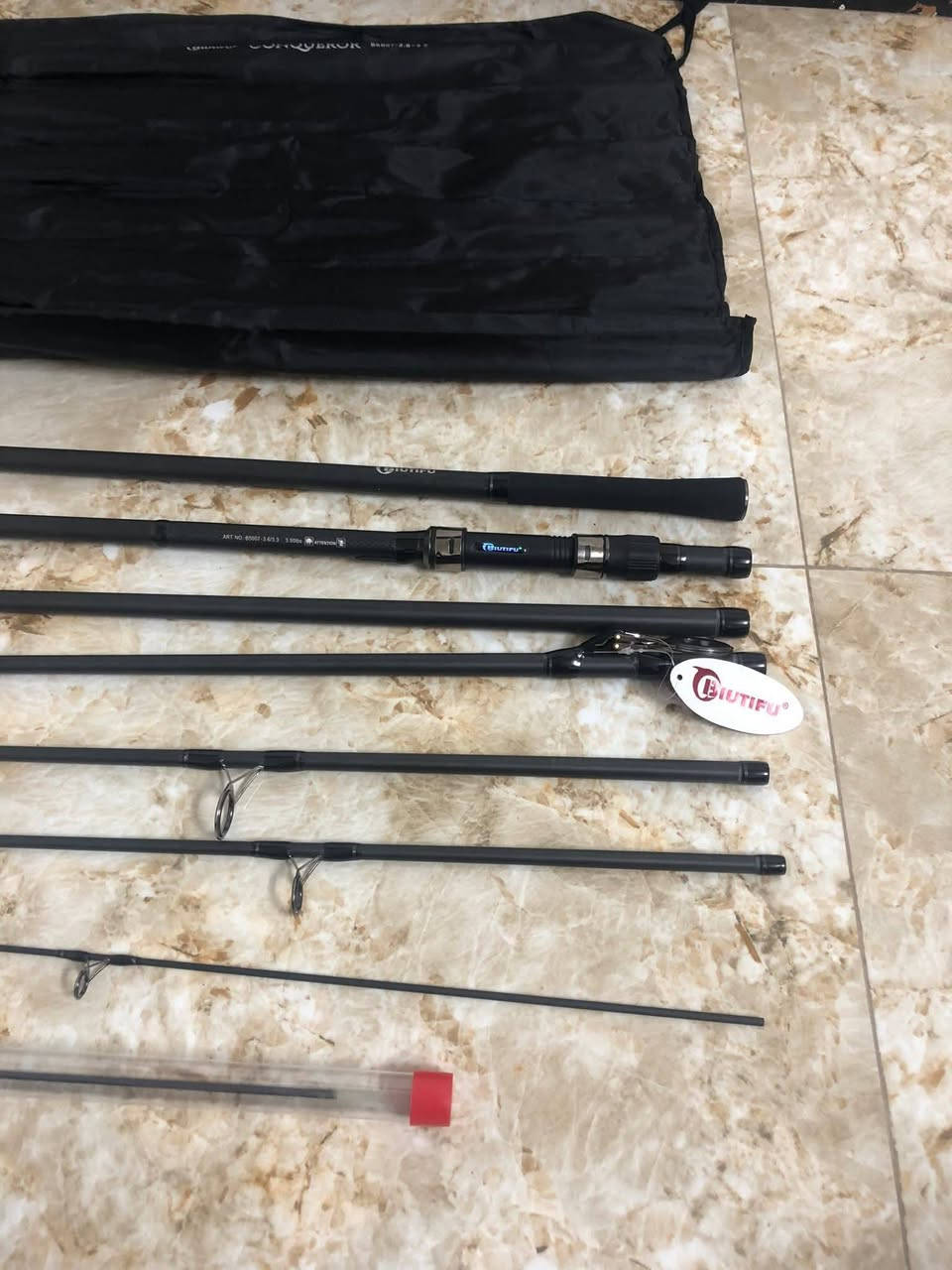 يا الله عيني عودة طول اربعة متر جديد غير مستخدم العود ماركة كلش تخبل دبل حساس حلق قلاب العودة كلهة امختمة سعر العودة 45الف يوجد خدمة توصيل الجميع المحافضات 5تالاف الحجز ولاتصال على الواتساب او على الخاص ***********
