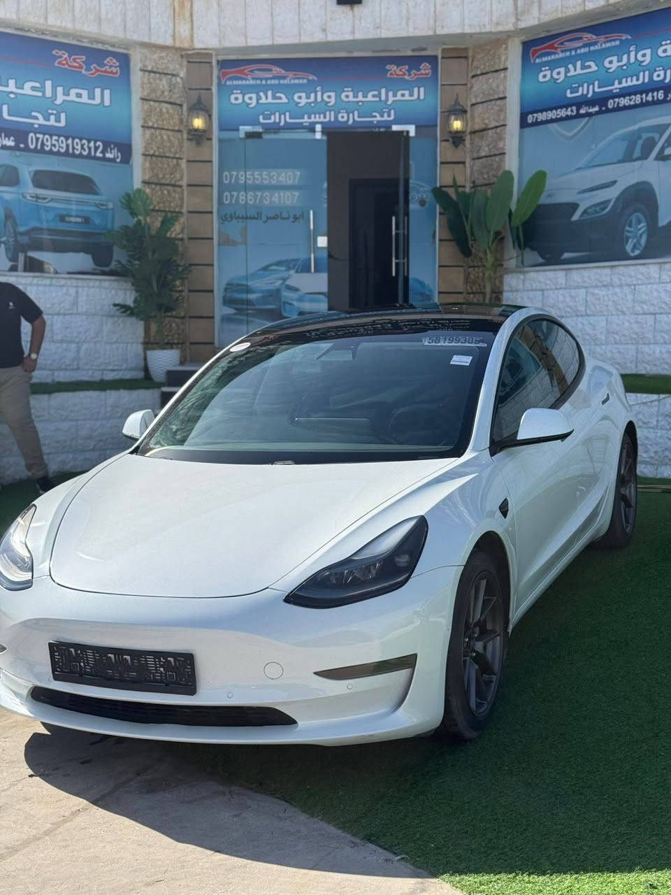 🚗 للبيع Tesla Model 3 2021
⚡ كهرباء بالكامل 🤍 لون أبيض مع جنطات سوداء ✅ حالة ممتازة ونظيفة جداً ✅ أداء قوي وتسارع رائع ✅ شاشة تحكم ذكية ومواصفات حديثة ✅ اقتصادية جداً في التشغيل والصيانة ✅ جاهزة للفحص بأي مركز معتمد
💰 تبدأ الدفعة2000 دينار حسب برنامج التمويل.
سيارة تجمع بين الفخامة والتكنولوجيا والأداء المميز.
للتواصل والاستفسار على الارقام التاليه 
📞0782943306


**إذا كنت صاحب هذا الإعلان وتريد حذفه لأي سبب، رجاءا أرسل رسالة إلى الدعم الفني**