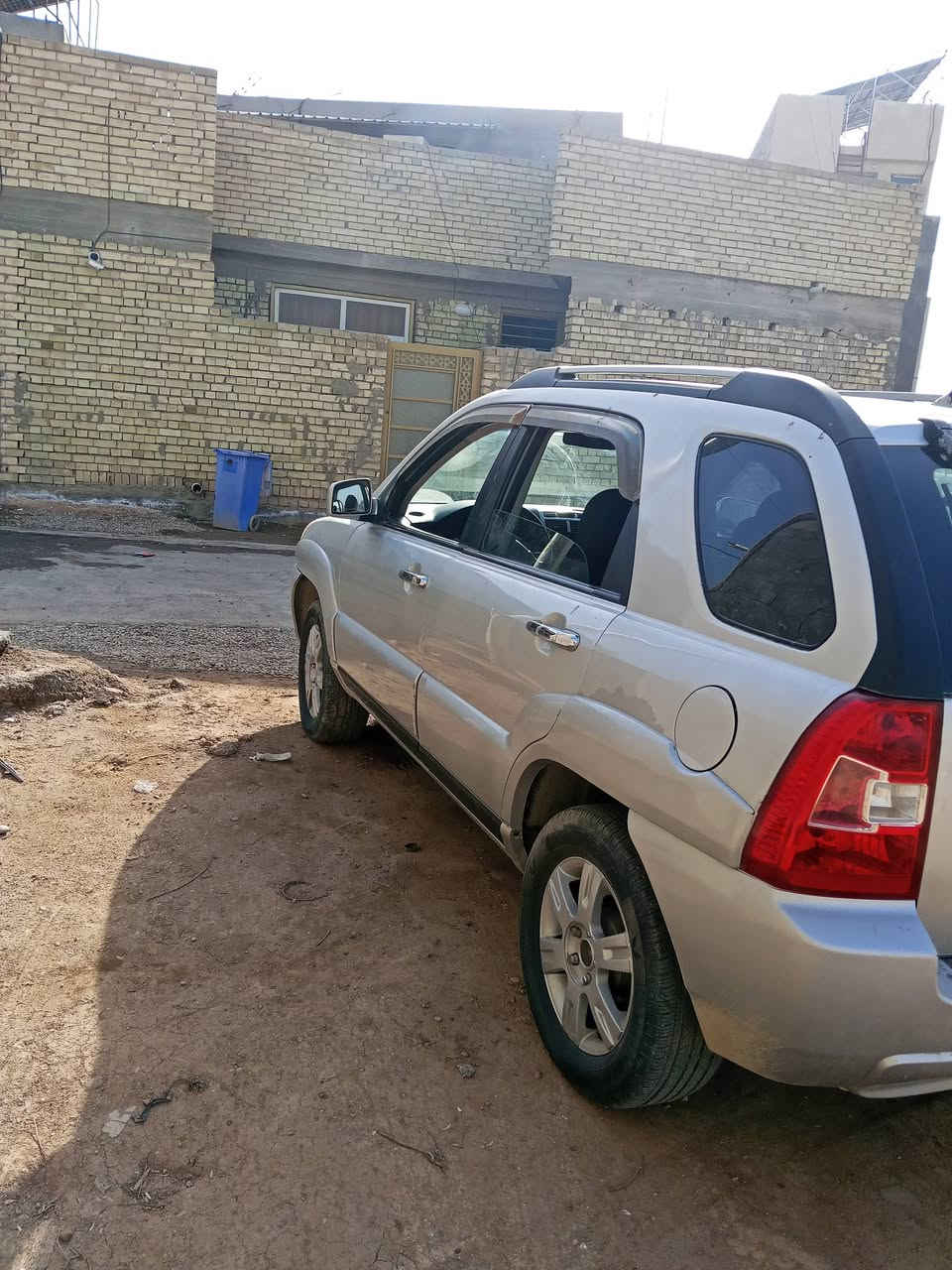 السلام عليكم سبورتج لبيع 2008 رقم بصره دولي سنويه نافذه 29 تحويل مباشر فحص وهزه جديده سياره كفاله من دعاميه إلى دعاميه بس بيه صبغ قماره وجتوف بدون معجون سبب حتراق فقط عرفه سياره مكينه كير و كهربائية وتبريد وتايرات وباتري وصدر مكفوله من كص او ضربه سعر 90 ورقه مكان سياره بغداد دوره


**إذا كنت صاحب هذا الإعلان وتريد حذفه لأي سبب، رجاءا أرسل رسالة إلى الدعم الفني**