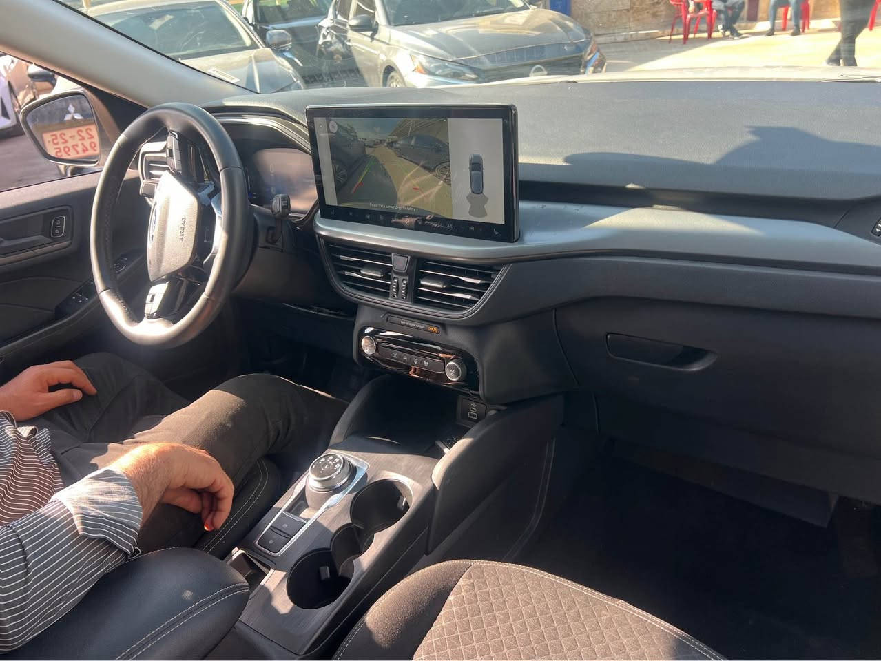 فورت اسكيب 2024 ACTIVE 
مواصفات ACTIVE 
فوول ما عدى فتحه
بصمه و تشغيل عن بعد و شاشة كبير و كيج إلكتروني و سندوق شفت و كشن كهربائي و كشنات هيتر و تبريد قطعتين و سيارة فور ويل AWD و بعد بيها هواية مواصفات داخلي
ضرر / واحد جملغ و نص باب صبوغ بدون دواخل و بدون ارباك كل سليم عل وضع شريكة
سيارة 3 سلندر 
سعر 134 و مجال
*********** واتس اب موجود
عنوان معرض عقره
رقم شاصي موجود عل منشور اكر, نينوى
