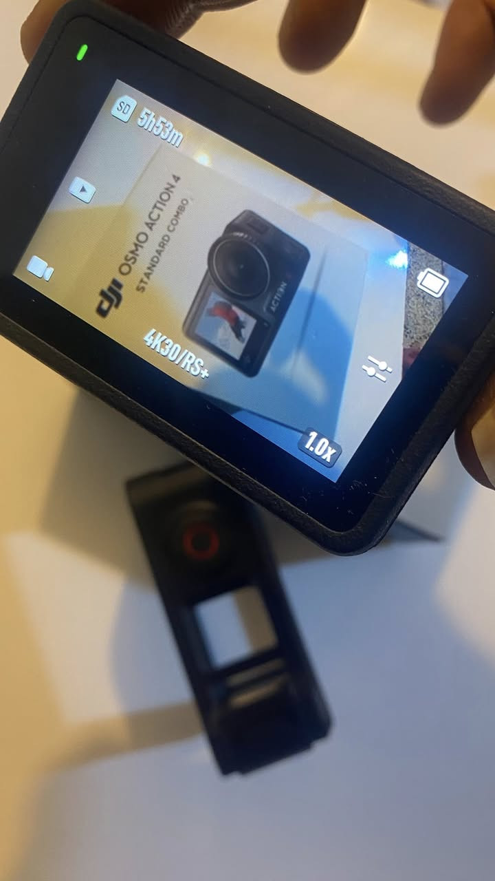 دي جي اي 4اكشن جديد كلش غير مستخدم تم فتحه الفحص سعرها 450 وبيها مجال


**إذا كنت صاحب هذا الإعلان وتريد حذفه لأي سبب، رجاءا أرسل رسالة إلى الدعم الفني**