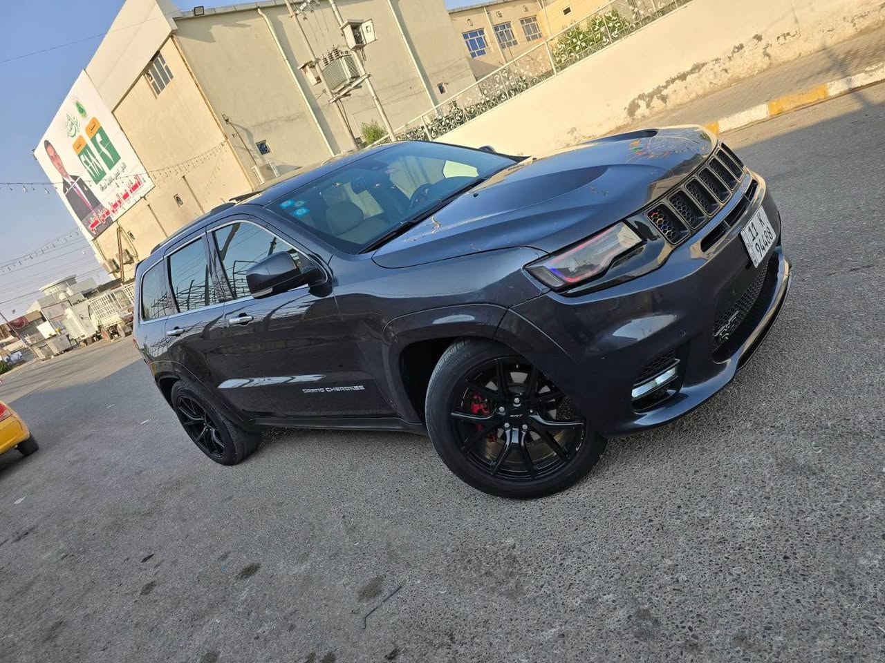 سلام عليكم جيب ١٦ خليجي فول مواصفات السونار بل منشور 
بنراما
صندوك كهرباء
مري شفط اشاير بل مري
كير طيار 
كشنات جلد كشن كهرباء 
محرك ٥٧٠٠ 
هيمي
السياره فول الفول 
محرك كير تبريد صدر كله كفاله 
بيع او مراوس ب جارجر 
السعر ١٩٧ بي مجال حك الجيه 
العنوان ديالى بلدروز 
*********** بعقوبة, ديالى
