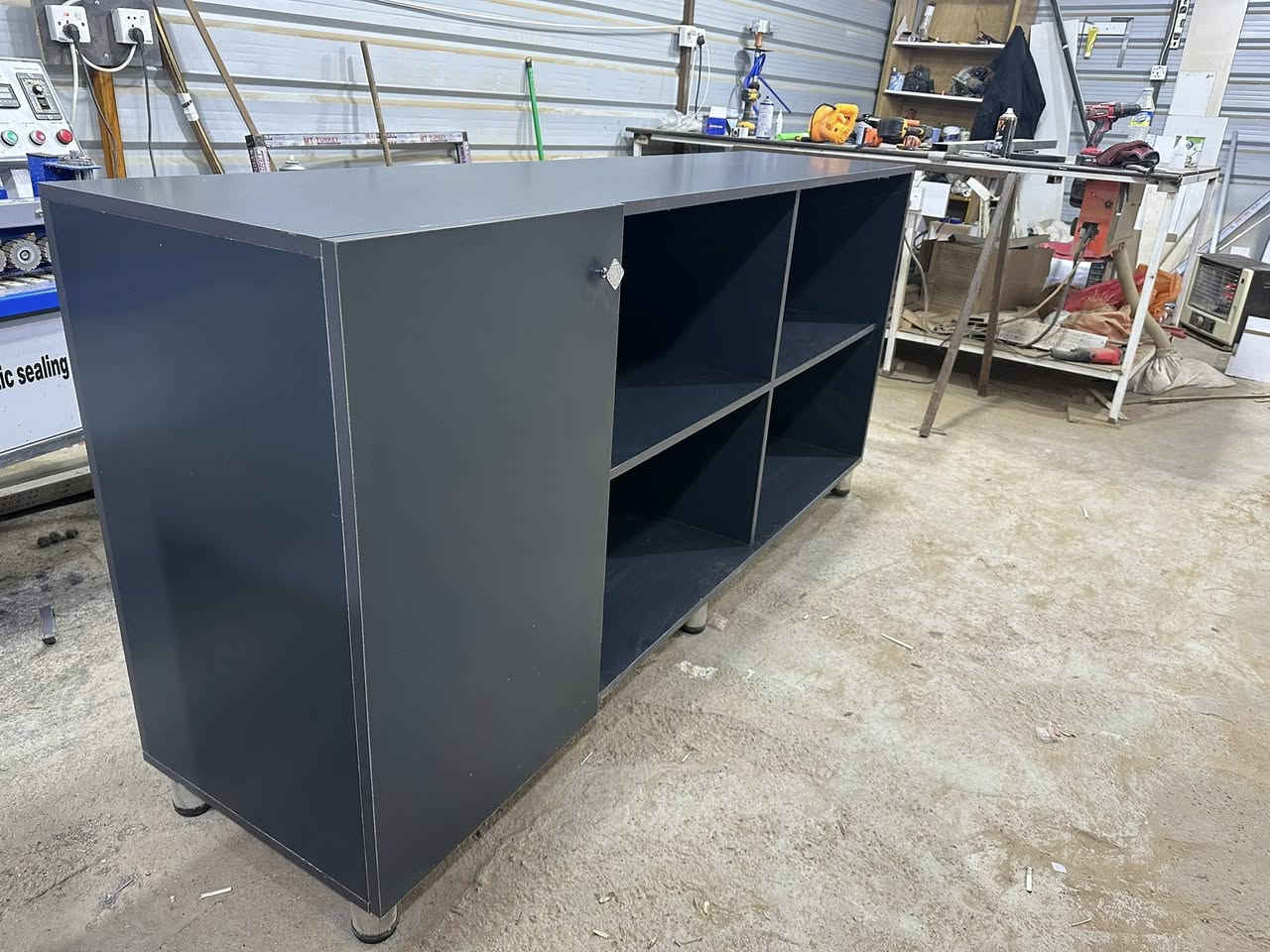 🌹السلام عليكم 🌹
   
🌺جزء من اعمالنا 🌺

🌺MDF الفخم تركي المنشأ🌺 

🌺تتوفر جميع اللأوان🌺 🌹

❤️العنوان ❤️
 
😍شمال بابل الاسكان الصناعي ❤️
    
      🥰موبايل 🥰.  ***********🌺
