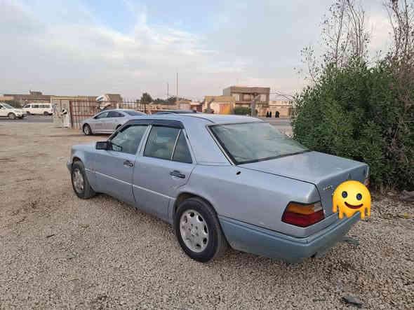 السلام عليكم دب 1995 خليجي  قواعد زيروو صبغ حزام جمالية بليتة 95 محرك 2500 شرط زيرو تبريد حدادة كشن جلد بصمة بغداد باسمي دولي السعر ٥٨ مكاني حلة ***********
