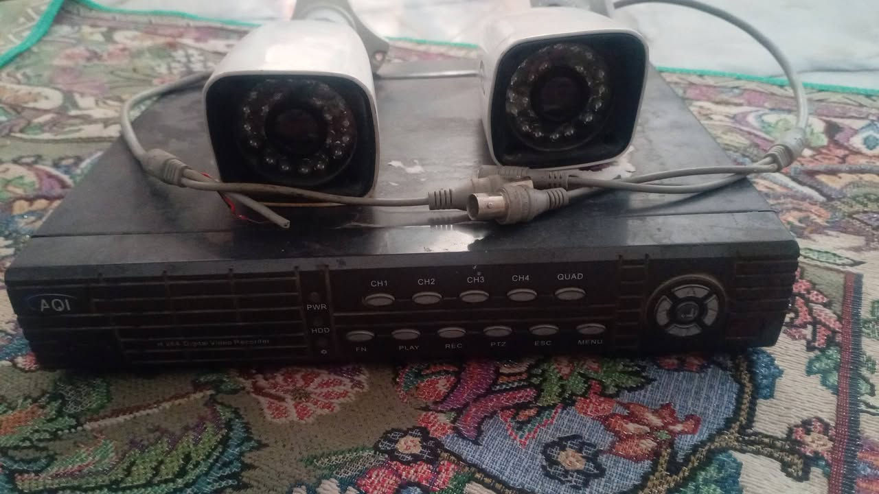 سلام عليكم كامرات عدد2 و دي في ار نقص هارد سعر 20 الف قفل توصيل لكل محافضات العراق
