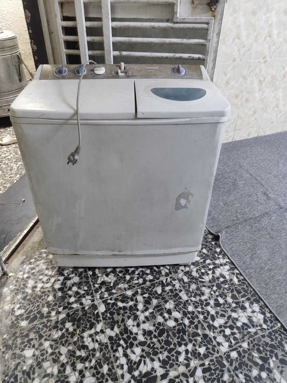 غساله شغاله ونضيفه مكاني بغداد مدينت الصدر ***********الشراي يجي خاص سعر 80
