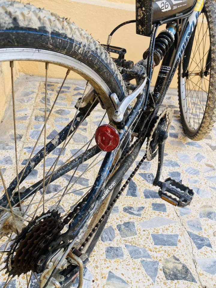 بايسكل حجم 26 للبيع مال جنايه كلشي بي شغال جبلي دبلات شغاله كامل كير خلفي امامي شغال مابي نواقص تفحص وتاخذ السعر 115 وبي مجال قليل عنواني حاوي الجنيسه ***********
