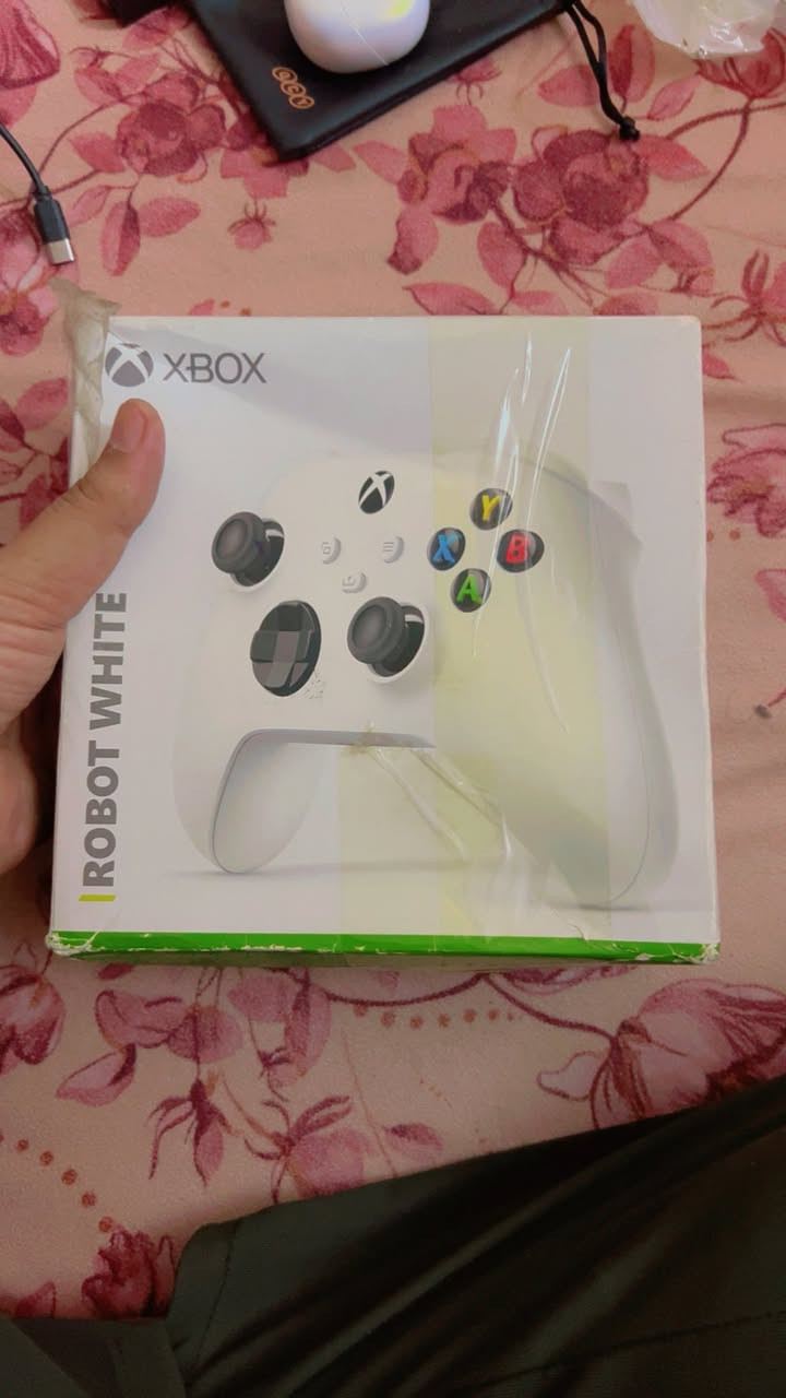 شلع حط سعرك وبل العافيه جوستك الاكس بوكس فحم


**إذا كنت صاحب هذا الإعلان وتريد حذفه لأي سبب، رجاءا أرسل رسالة إلى الدعم الفني**