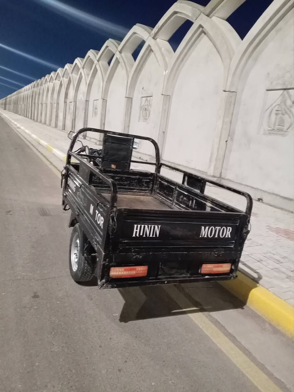 سلام عليكم ستوته موديل 21 سنويه  ومكفوله ما مفتوحه ***********
