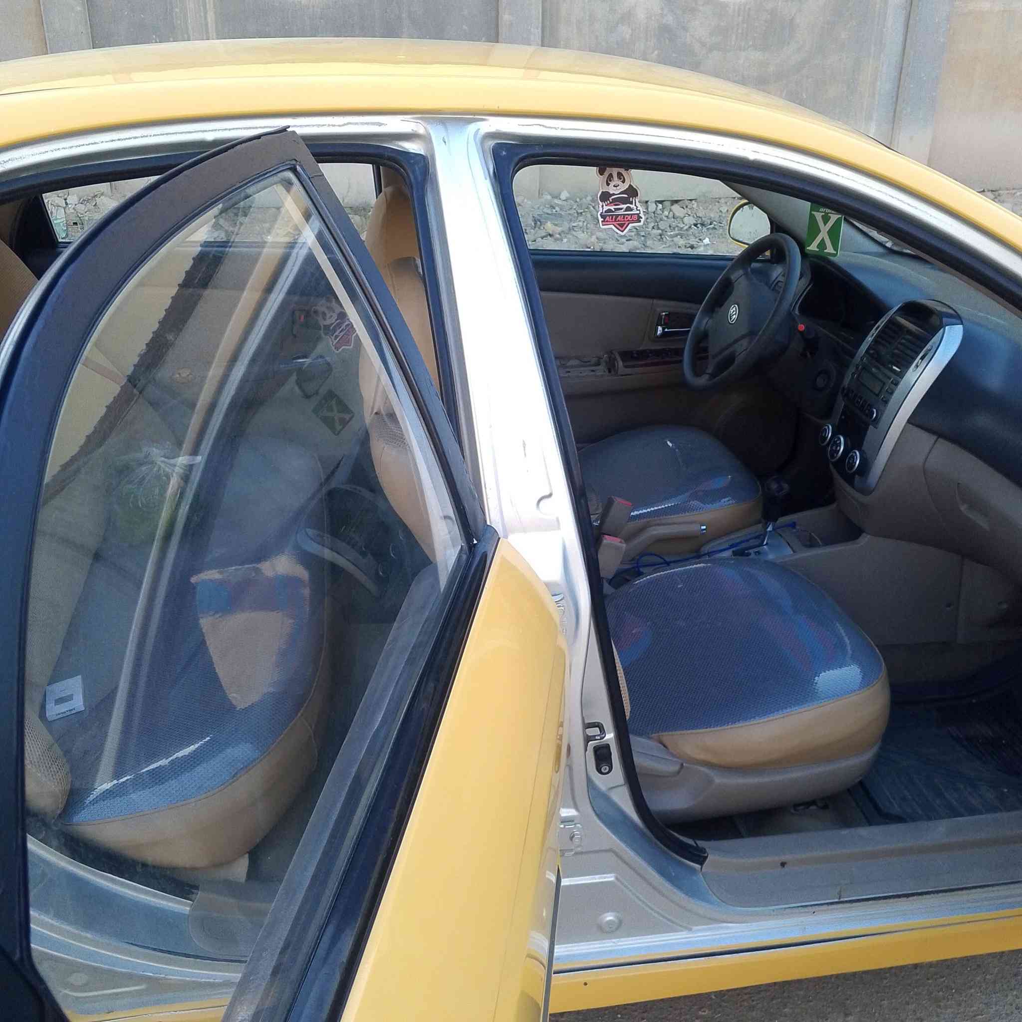 سلام عليكم
گيا،سيراتو موديل 2008 مگفوله من ضربه ،گير، مكينه ،تبريد ،السعر 72 ألمگان بابل 
***********
