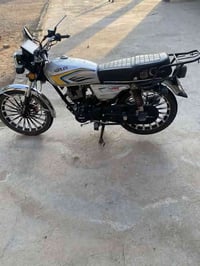 دراجه أيراني 2025 كلشي مابيها مكفوله عامه   السعر 825 وبيها مجال   الر...