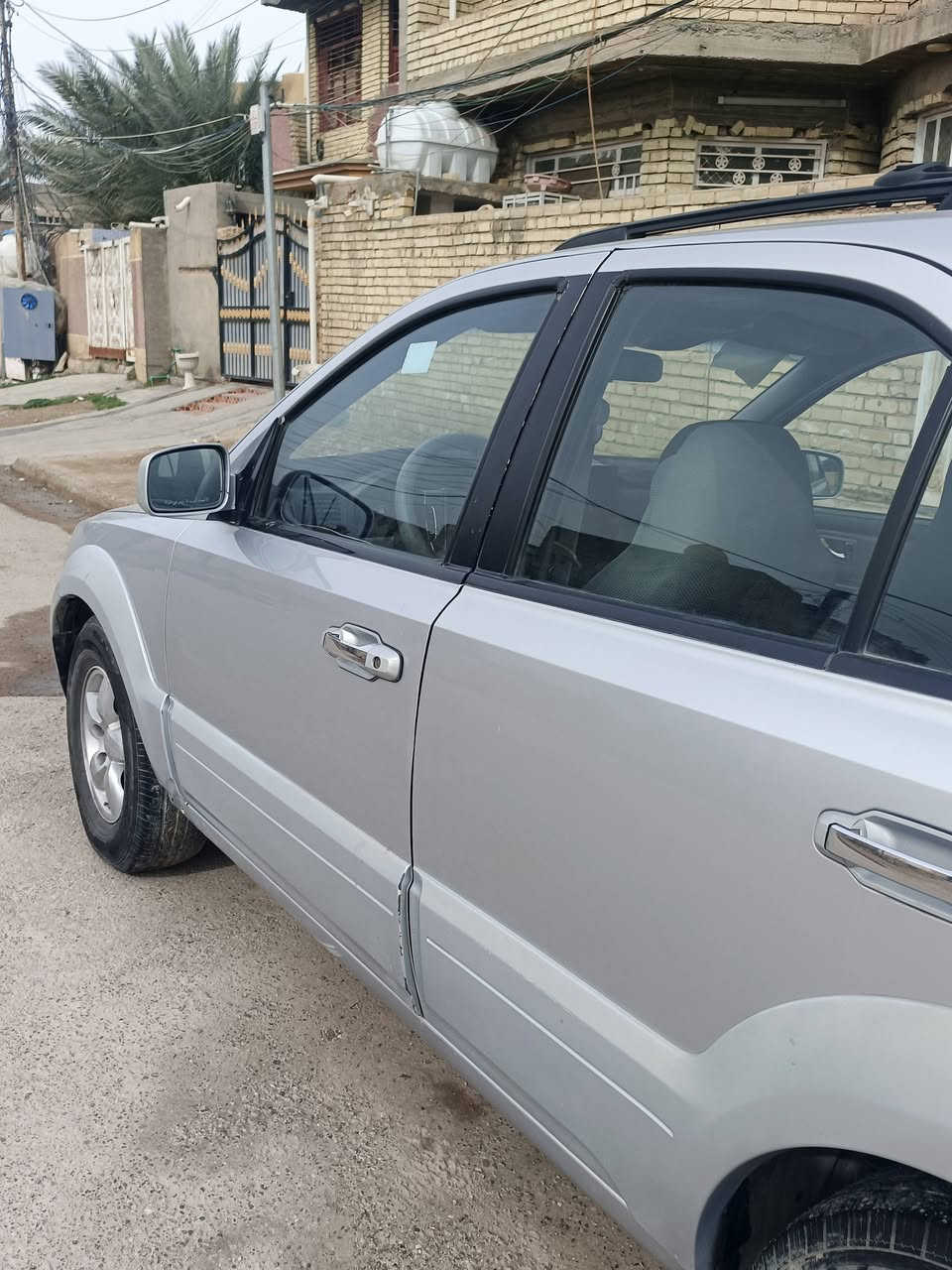 السلام عليكم سورنتو ٢٠٠٧خليجي مكفوله
سونار موجود
فول مواصفات 
فتحه بل سقف 
تحكم ستيرين كامره حساس خلفي
كشن كهرباء فور ويل
سياره جاهزه للاخير 
السعر 93وبيه مجال ***********
