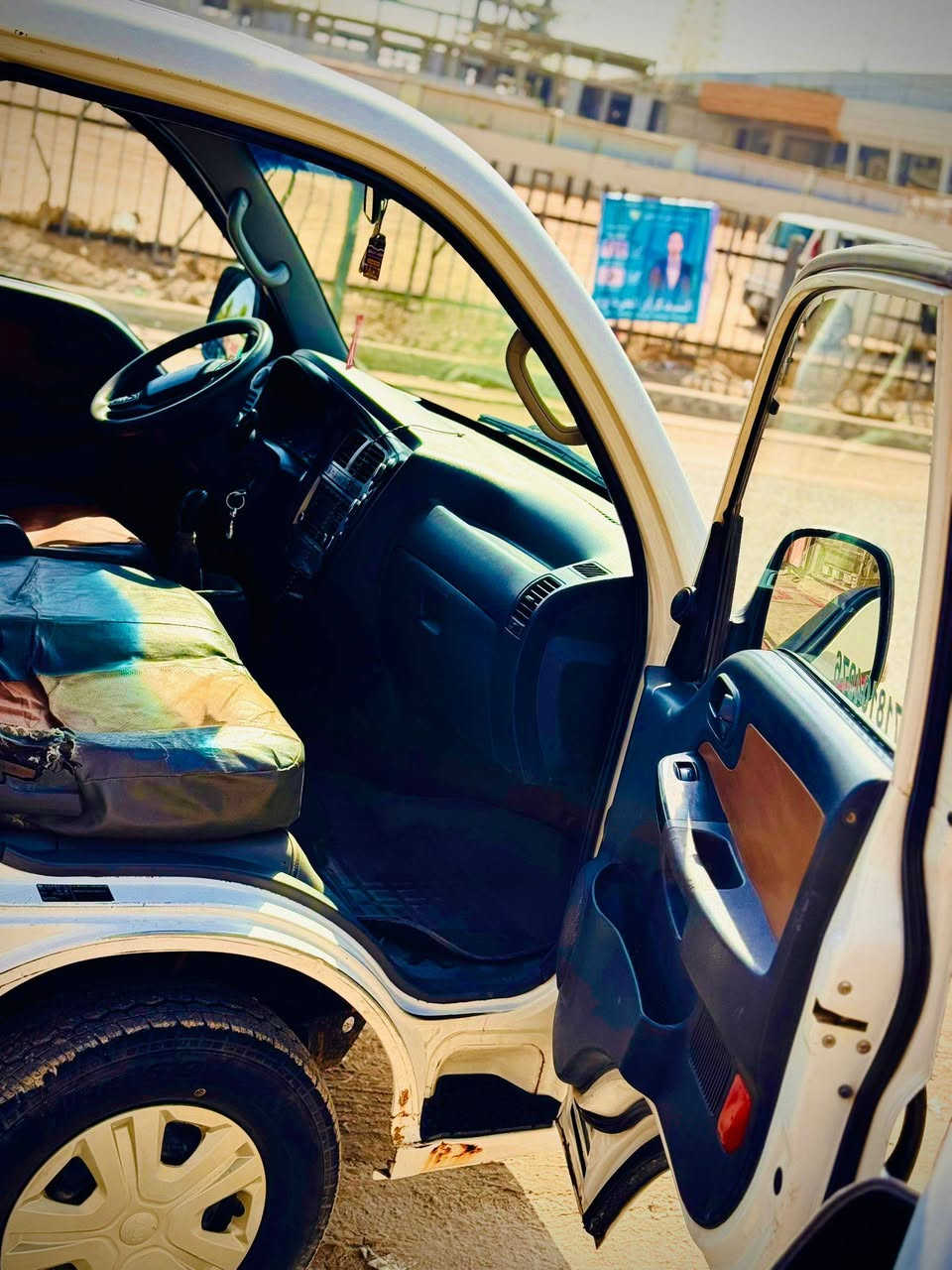 للبيع كيا حمل بنكو مديل 2018
السياره مكفوله كفاله عامه  رقمه كربلاء انكليزي مكان السياره كربلاء وبسمي السياره السعر 118 وبيه مجال للعلم  سياره نضيفه بمعنه الكلمه
***********
