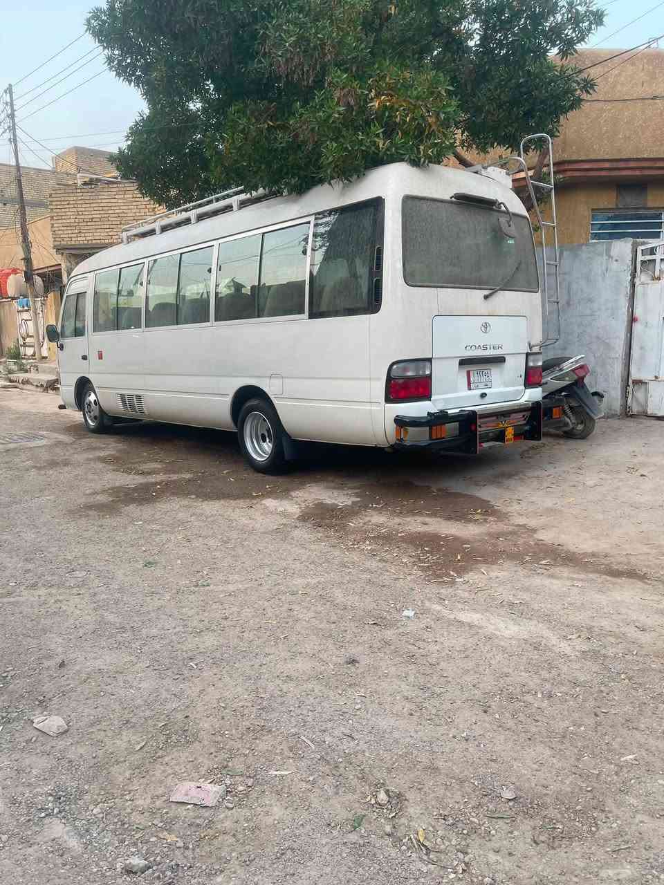 السلام عليكم عيوني عدي كوستر لبيع السيازه جاهزه من كلشي مكينه كير اكسل خير من الله تخم تاير ناصي درع امتمي خلفي وسيبايه التصال عله الرقام *********** 
***********
