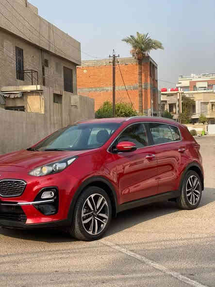 للبيع فقط سبورتج 
سياره جديده بمعنه الكلمه عل ايدنه من هيه زيرو 
ماشيه97 كلها عل بلاد 

داخل عسلي ملكي 
موصفاتها بيسك 
مري قلابه 
حساسات اماميه
حساسات خلفيه 
مري شفط 
تحكم ستيرن بيها بعد موصفات معروفه 
سعر189بيها مجال للشراي
***********
