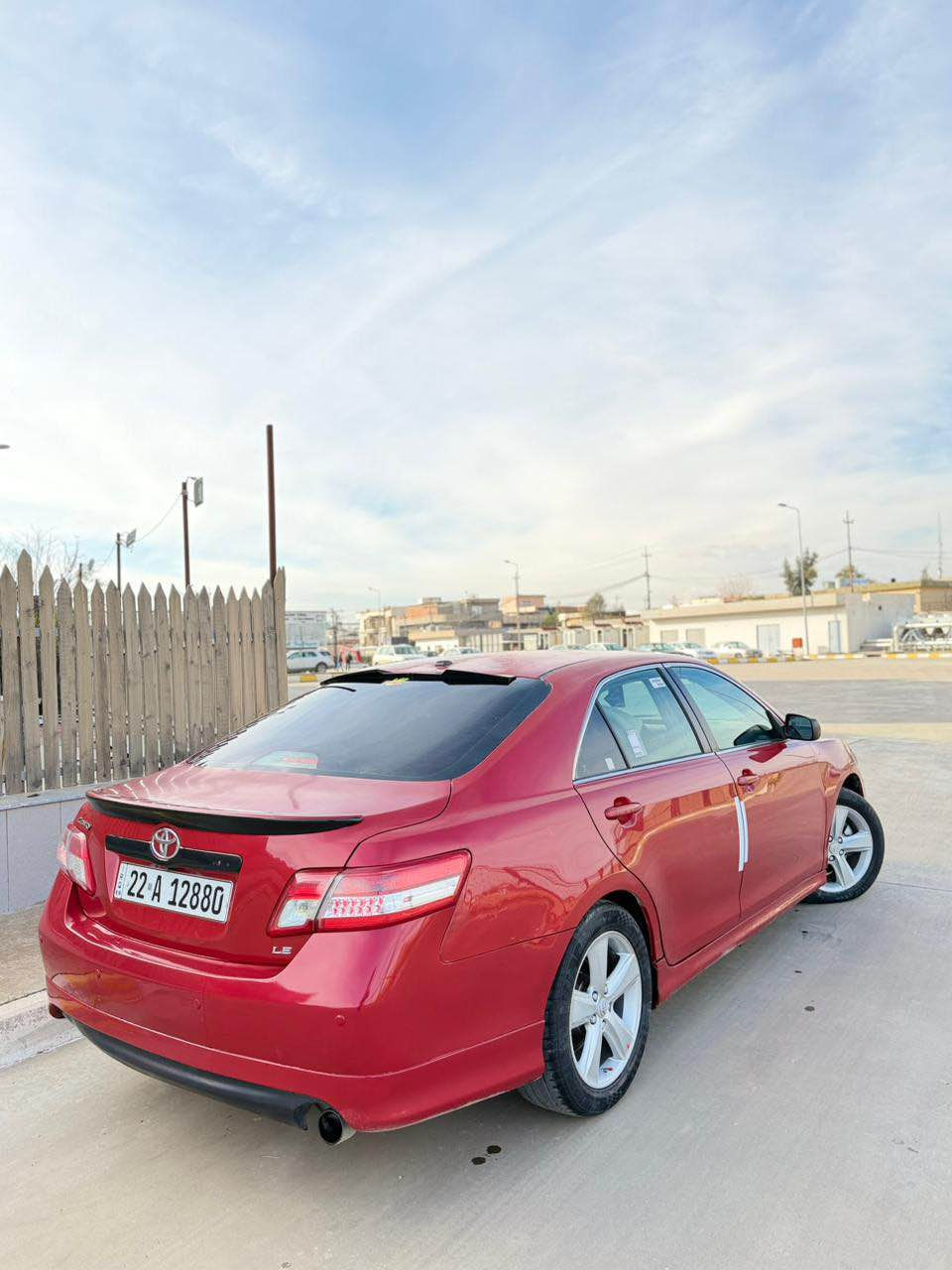 كامري 2010 رقم سليمانية
رقم وسنوية جديدة لحد 2027 شهر ال 5
محرك 4 سلندر حجم 2,5
كير ومحرك بدون صوت وصرف وبخار وتنقيص
مواصفات Le
شاشة وكاميرا خلفية 
كشن سايق كهربائي / حساس دعامية خلفية
تحكم استيرن / تحديد سرعة
طخم صدر امامي خلفي شرط
منظومة لايتات زينون عالي و ناصي 
بلاجكتور امامي / بك لايت زينون بلادي
مكاني كركوك إسكان قرب مستشفى أزادي
شرط التحويل والغرامات
بيها صبغ باب و جاملغ وحافة بونيد 
سعر 102 $ بيها مجال للطيبين

آسيا واتساب ***********
كورك.            ***********
شراي اتصل وتدلل 🌷 كركوك, العراق
