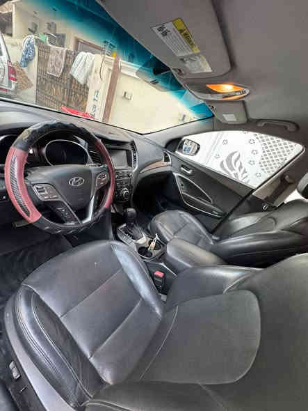 السلام عليكم...   جديده جدا سنتافيا 2018  امريكي حادث  سرقه بابتين فقط

-ماشيه ٧٠ الف حقيقي

بصمة تشغيل 

-بصمة ابواب

-رادار مانع اصطدام 

-ستيرن تدفئة

-ثلاث أنظمة للقيادة

محرك 2000 تيربو

-ظبط كشن وضع قيادة

-تحكم ستيرن جهتين فول 

-شاشة اعطال 

-اشارة ترحيب 

بردات بلاديه

جنطه كهرباء

شاشه وكامره 

داخل صاج

فول تحكمات ستيرن

اشاير مري

كشنات جلد وكهرباء

تدفئه كشنات

 لد امامي خلفي

-خمسة راكب 

- أوتوا هولد

-اشارة نقطة عمياء

سعرها ١٥٠ 
***********
