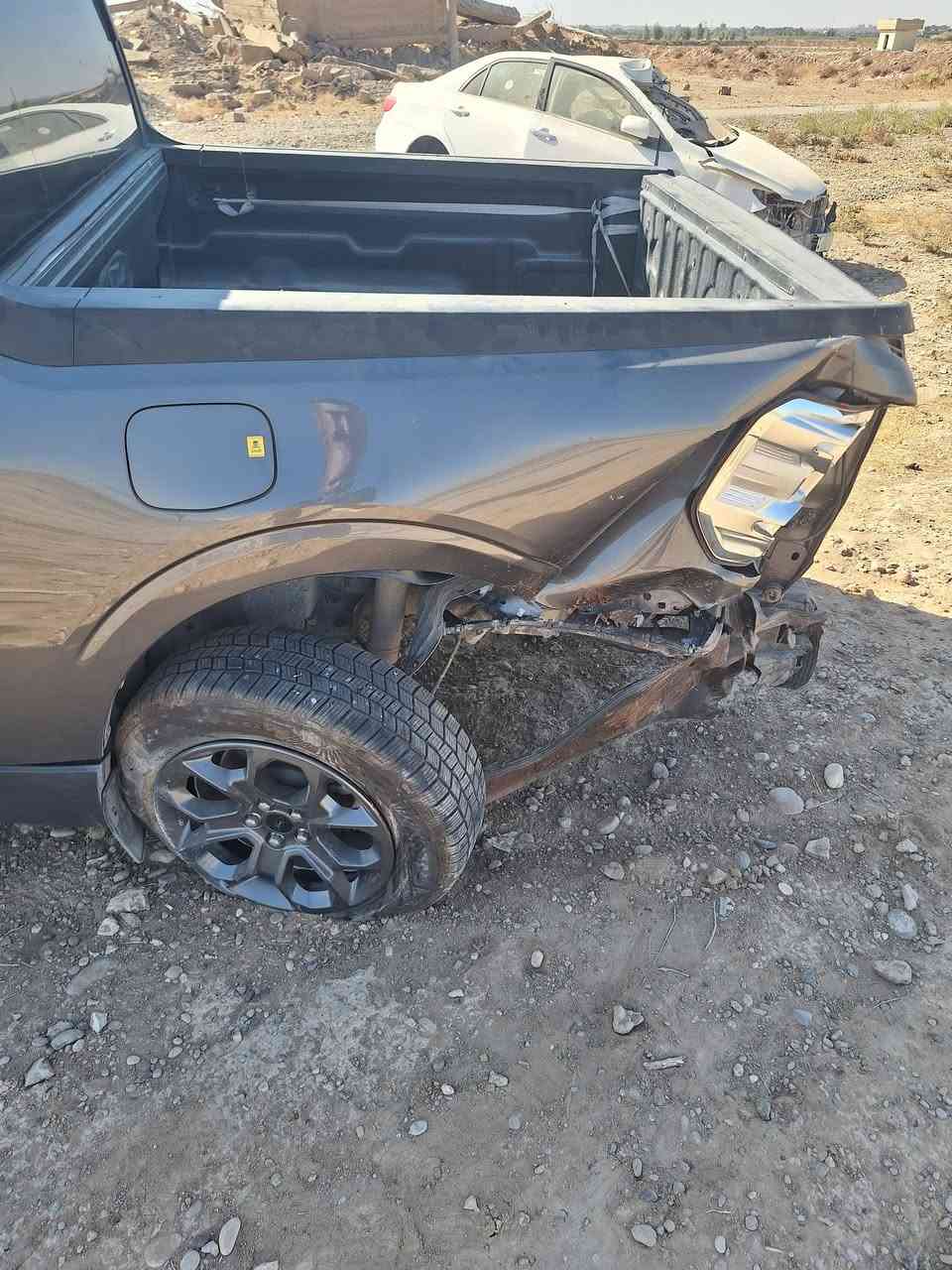 السلام عليكم
فورد مافرك للبيع هابيرد 
مديل 24
***********
