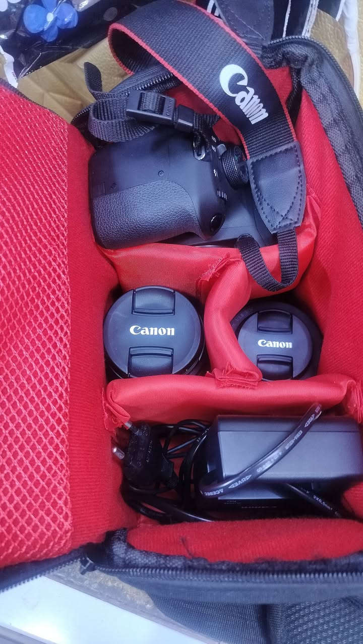 متاح كانون 1200استخدام شهر مع 2عدسه وجنطه ورام السعر 250 المكان بغداد


**إذا كنت صاحب هذا الإعلان وتريد حذفه لأي سبب، رجاءا أرسل رسالة إلى الدعم الفني**