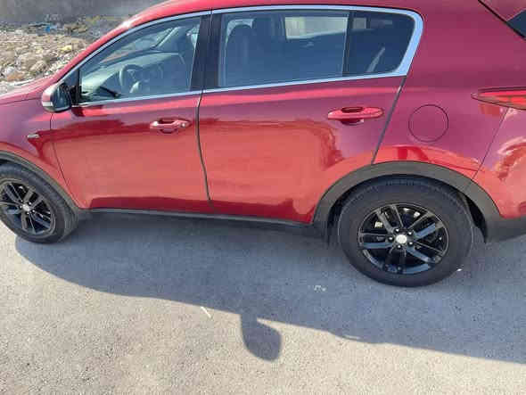 السلام عليكم سبورتج 2018 امريكي كلين بدون حادث بدون ايرباك بدون دواخل فقط بامريكا ثلاث كلير مكينه 2400 كير كفاله فورويل شاشه تحكمات ستيرن 3 انضمه قياده مانع انحدار كروس سرعه كامره صدر جديد تخم تاير باتري رقم + هزه جديد السعر 158 وبيها مجال 
***********
