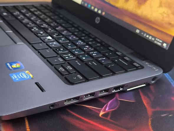 🖥️ HP EliteBook 820 G1🔥
✨ للبيع بسعر 💰مميز. 

✨جهاز نظيف ومناسب للدراسة👨‍🎓، الدوام👨‍💻، والعمل اليومي🖥️… جاهز للاستخدام فورًا. 

🤍💙 المواصفات 🤍💙

🍁 المعالج: Core i5 جيل رابع
🍁 الذاكرة: 8GB RAM لأداء سلس وسريع
🍁 التخزين: 128GB SSD للإقلاع السريع وتشغيل البرامج بدون تأخير
🍁 الشاشة: 12.5 إنش – حجم مثالي للعمل والتنقل
🍁 البطارية: جديدة تمامًا
🍁 الكيبورد: مضيء + ستيكر حماية

🌼🌼🌼🌼🌼🌼🌼🌼🌼🌼🌼🌼🌼🌼🌼🌼🌼🌼

💰 السعر: 175 ألف دينار فقط. 

🚗يتوفر خدمة توصيل لجميع المحافظات. 

❤️ بغداد 5 الف دينار فقط. 
❤️ محافظات 6 الف دينار فقط. 
🌼🌼🌼🌼🌼🌼🌼🌼🌼🌼🌼🌼🌼🌼🌼🌼🌼🌼

🎊🎁 الهدايا الي توصل وياالجهاز 🎁🎊
1_ شاحنة الابتوب 
2_حقيبة الابتوب 
3_ماوس ضوئي 
4_ماوس باد 

🌼🌼🌼🌼🌼🌼🌼🌼🌼🌼🌼🌼🌼🌼🌼🌼🌼🌼

📑ضمان لمدة عشره أيام من تاريخ الإستلام. 

☎️للحجز والاستفسار الرجاء التواصل على الواتساب او المازنجر***********

🖥️مكتب النبأ لتجارة لابتوبات المستعملة وقطع الغيار. 

⏰أوقات العمل من 4 عصرا الى 12 مساء.
