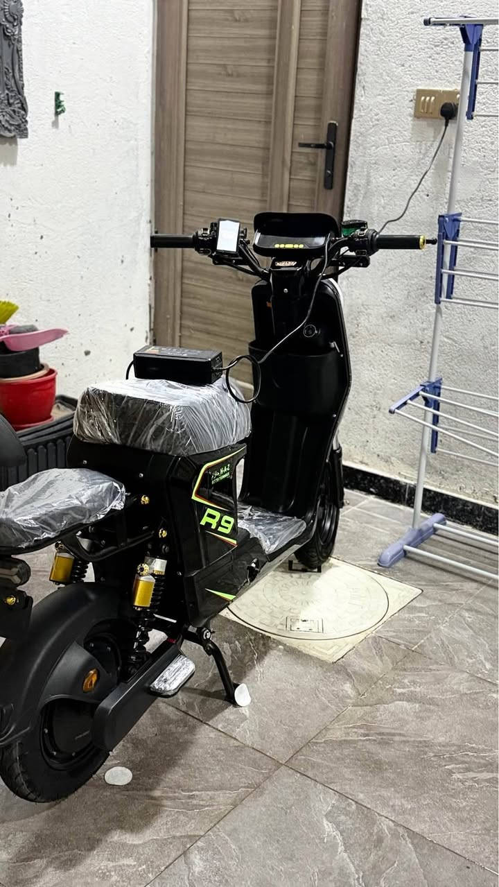 دراجه r9 2026 
جديده شوف العين تجي وتشوف بعينك جاهزه ربع متصرف عليه دراجه جديديه *********** واكو بل سوك هواي دراجات حته ب  بربع اكو بس النضافه تحكم 
سعره 500 البصرة, العراق
