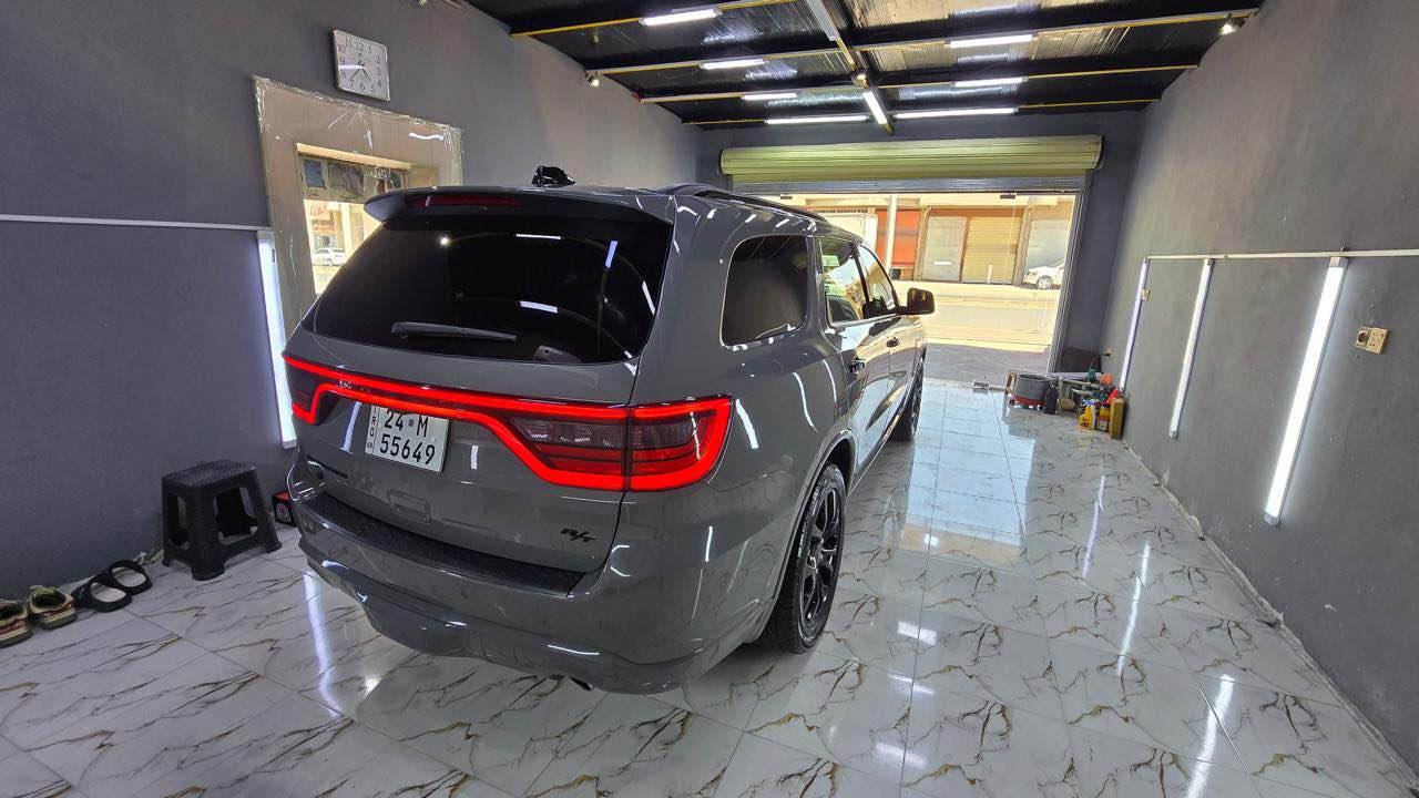 ‏Dodge Durango 2022 R/T  
‏      Full option
                                                         Price: $32.000-
- لون سمنتي
- ٥٧.٠٠٠ كم
- ٣ مقعد 
- داخل سور VIP 
- رادار  گه وره
- كاميراي دواوه
- راگري نشيوي
- حساس 
- كوشن سارد 
- كوشن گه‌رم
- كوشن جلد
- سلايد
- صقف شامو
-  بصمة
- دیاری کردنی خیرایی 
- اوتو ستوپ
- شاشه گه‌وره
- ئاوينه رادار 
- كليلي زيره ك 
- كونترولي پله ي گه رمي ئوتوماتيكي 
- ٨ په ره شوت
- لايت زينون 
- لايت ليد
- ئه پل كار پله ي
- بلاجكتور 
- شه غال 
- سندوق كاره باي
- فول لايتي ئوتوماتيكي
- كوشن ميموري خزن   
- حساس ٣٦٠
- ئيكو
- سپورت
                  
                                                    +9647507296932 زاخو, دهوك
