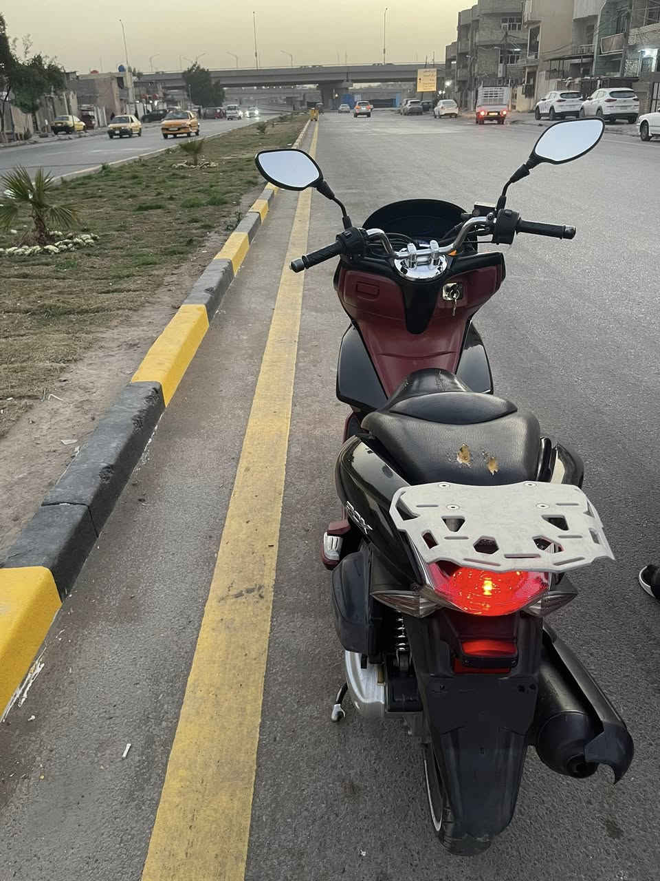 دراجه bcx جيل اول ياباني مكفوله من تاير للتاير كامله اي نقص مابيهه ماشيه ٤١ شلعه معدل خير من الله اوراق كامله السعر واحد و٥٠٠ شراي اتصل مكاني ساحه مظفر ***********
