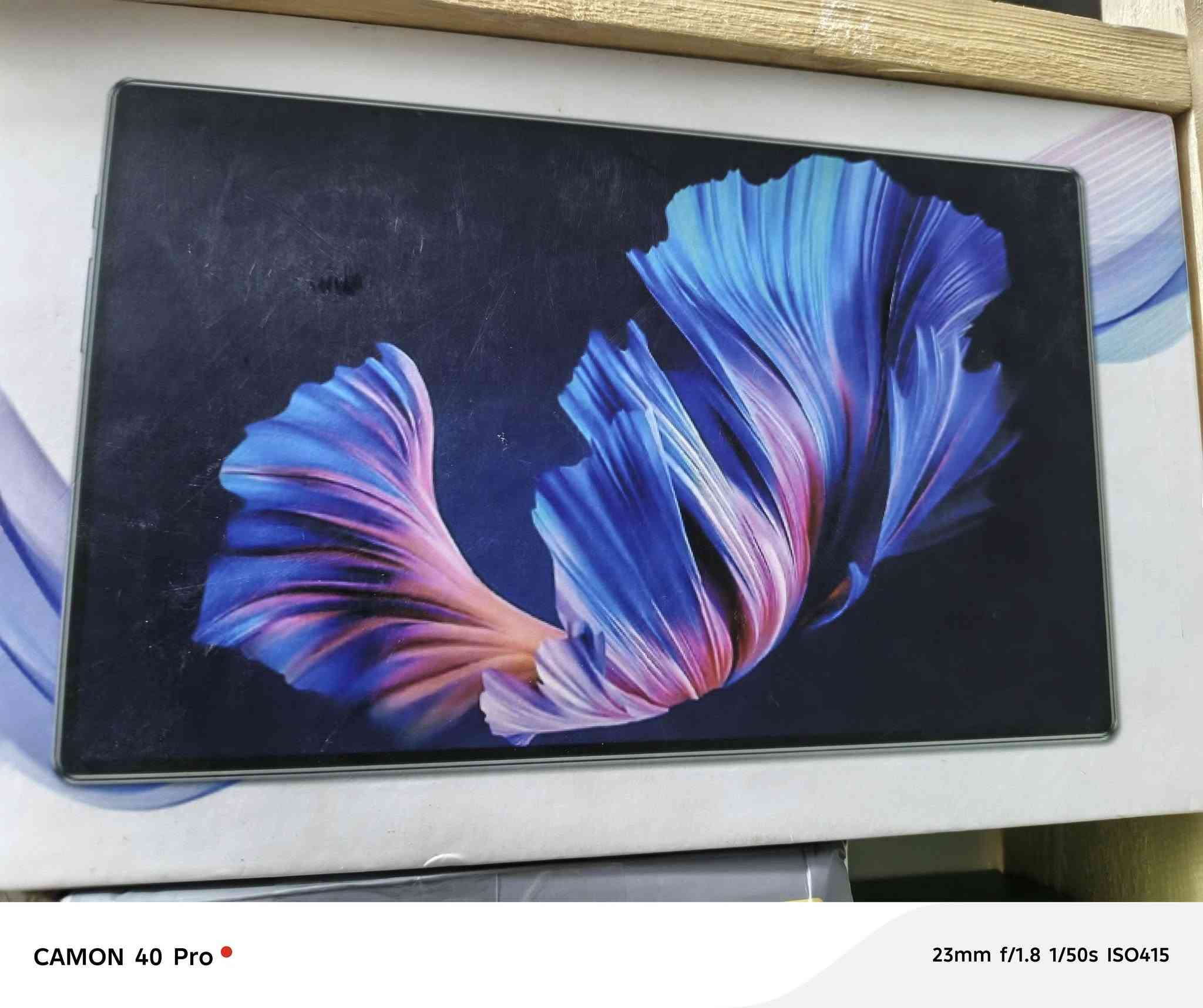 ايبادات للبيع جديد الاسعار ع خاص كلمن وسعره ***********
